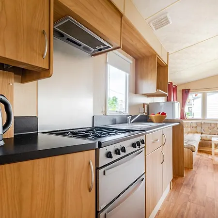 Letniskowe -300m Od Morza Lodge Jaroslawiec